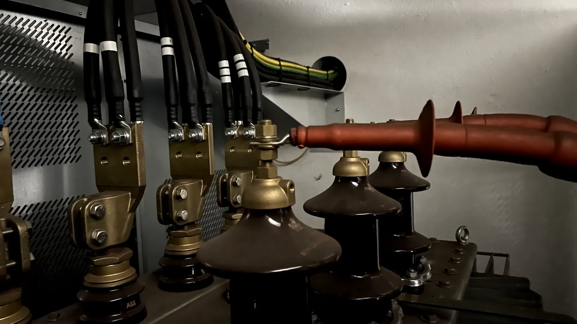 servis-a-udrzba-trafostanic-skleniky-tusimice-v-arealu-etu/2