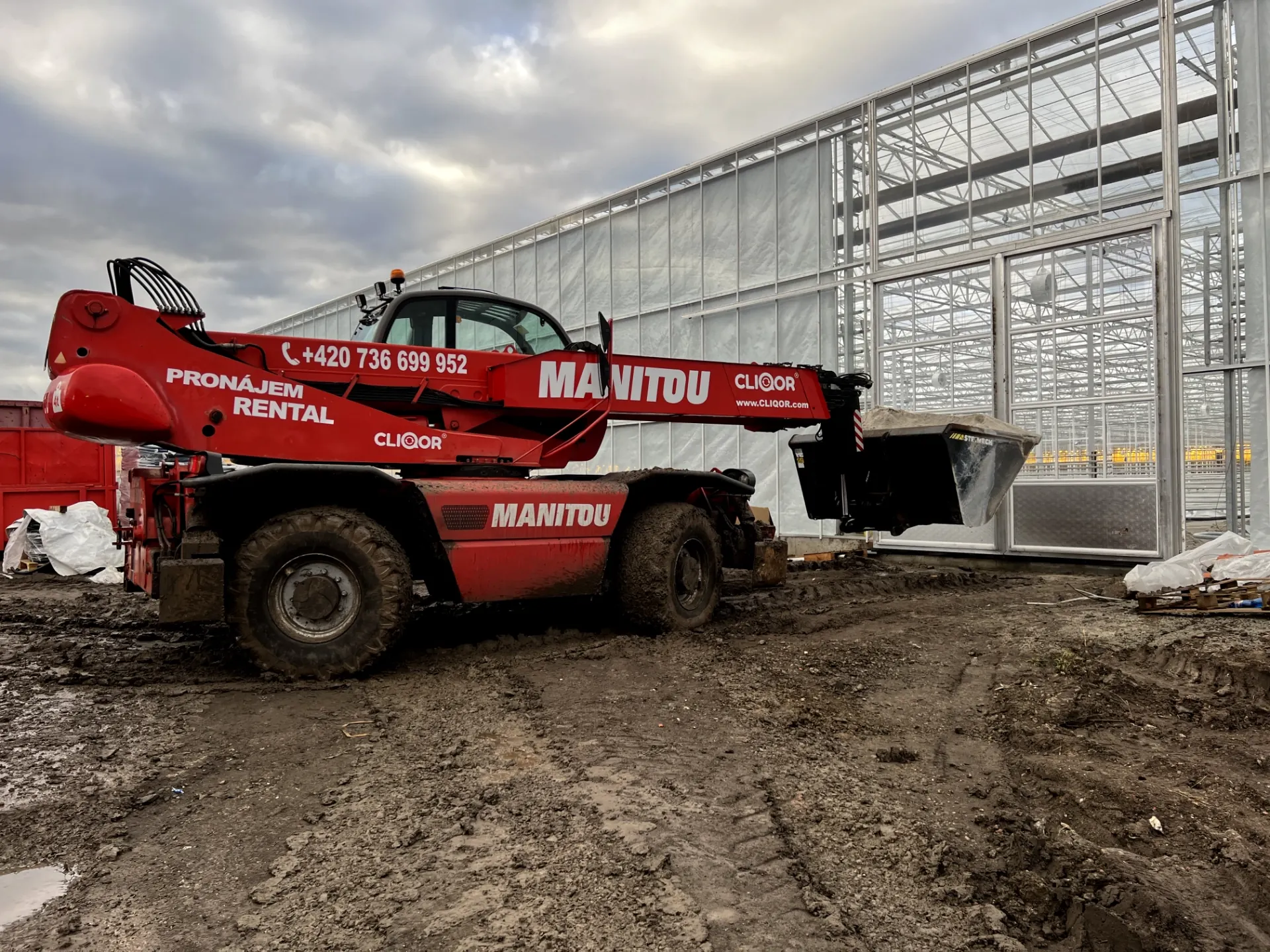 stavebni-a-zemni-prace-sklenik-etapa-3/5