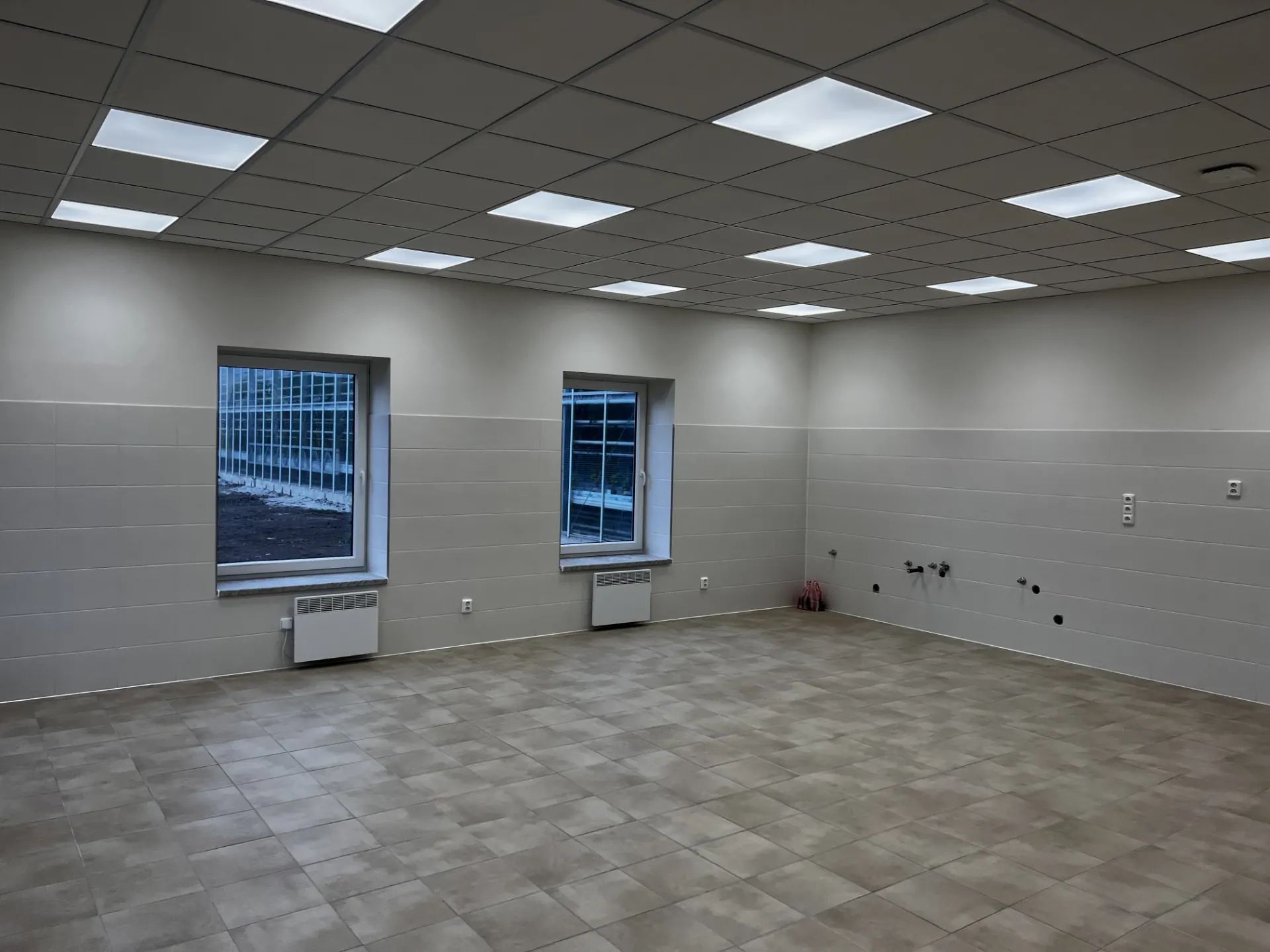 zazemi-pro-zamestnance-kompletni-zhotoveni-is/17